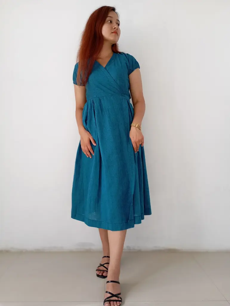 070 Cotton plain blue wrapper medium dress (20).webp